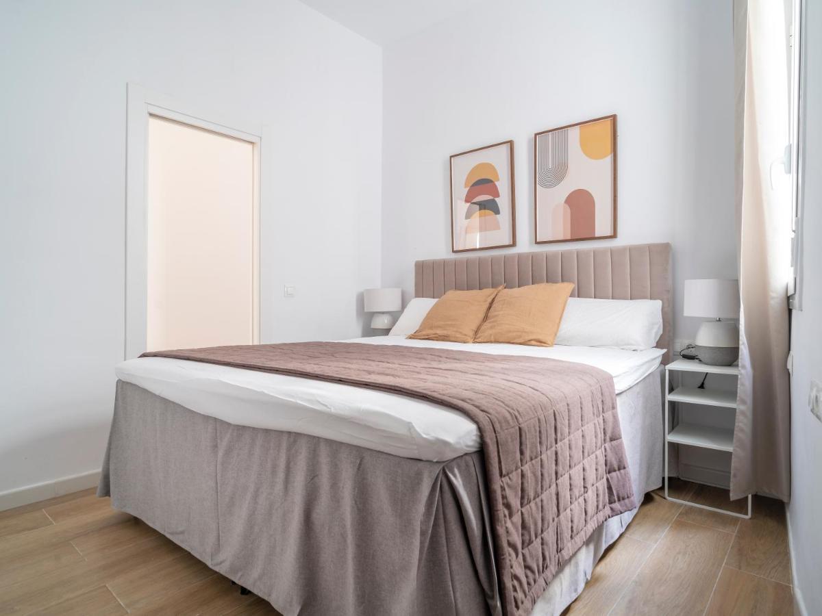 Sanders Lavender - Delightful Two-Bedroom Apartment Downtown Málaga Exterior foto